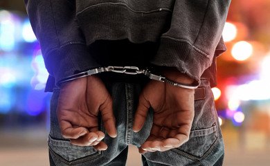 विदेश भ्रमणको प्रलोभन देखाएर ९ लाख ६५ हजार ठगी, दुई जना पक्राउ